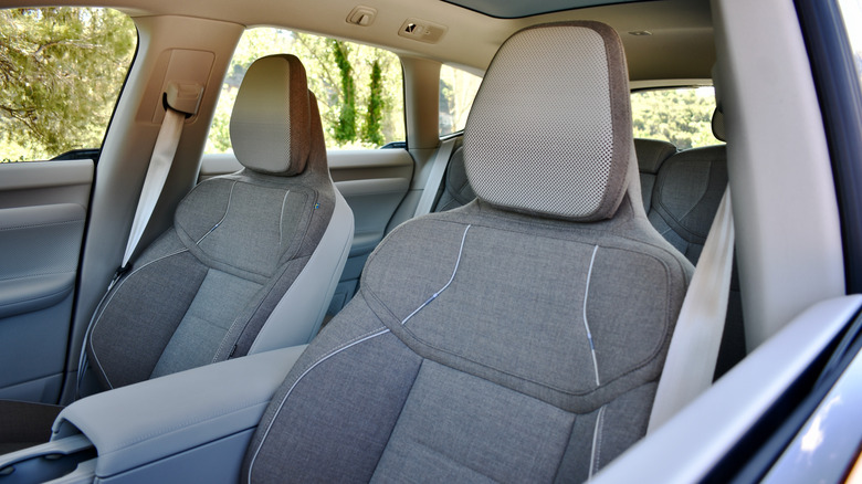 2027 Volvo EX60 front seats.