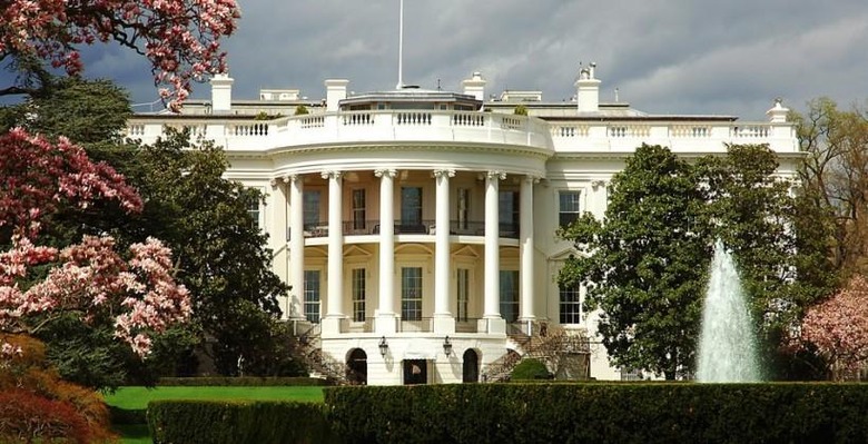 the-white-house-ext