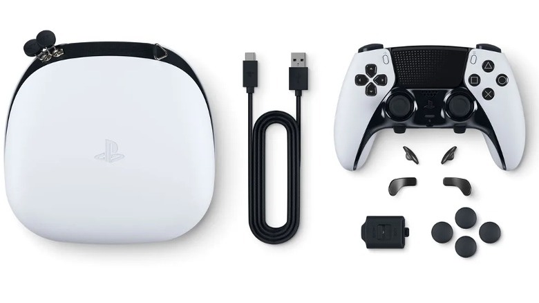 The accessories with the DualSense Edge