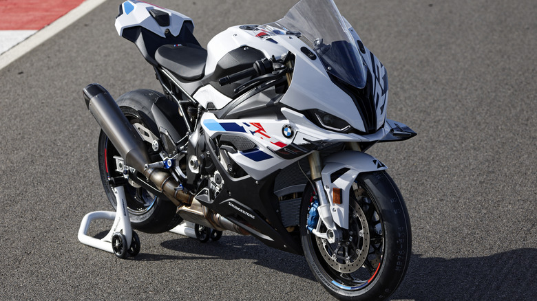 Ducati Panigale V4S Vs. BMW S 1000 RR Which Is Faster