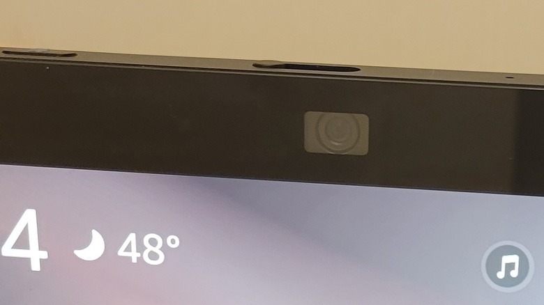 Echo Show 8 camera