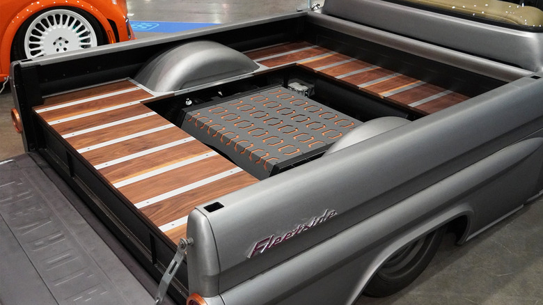 Chevy Fleetwood with unique battery pack