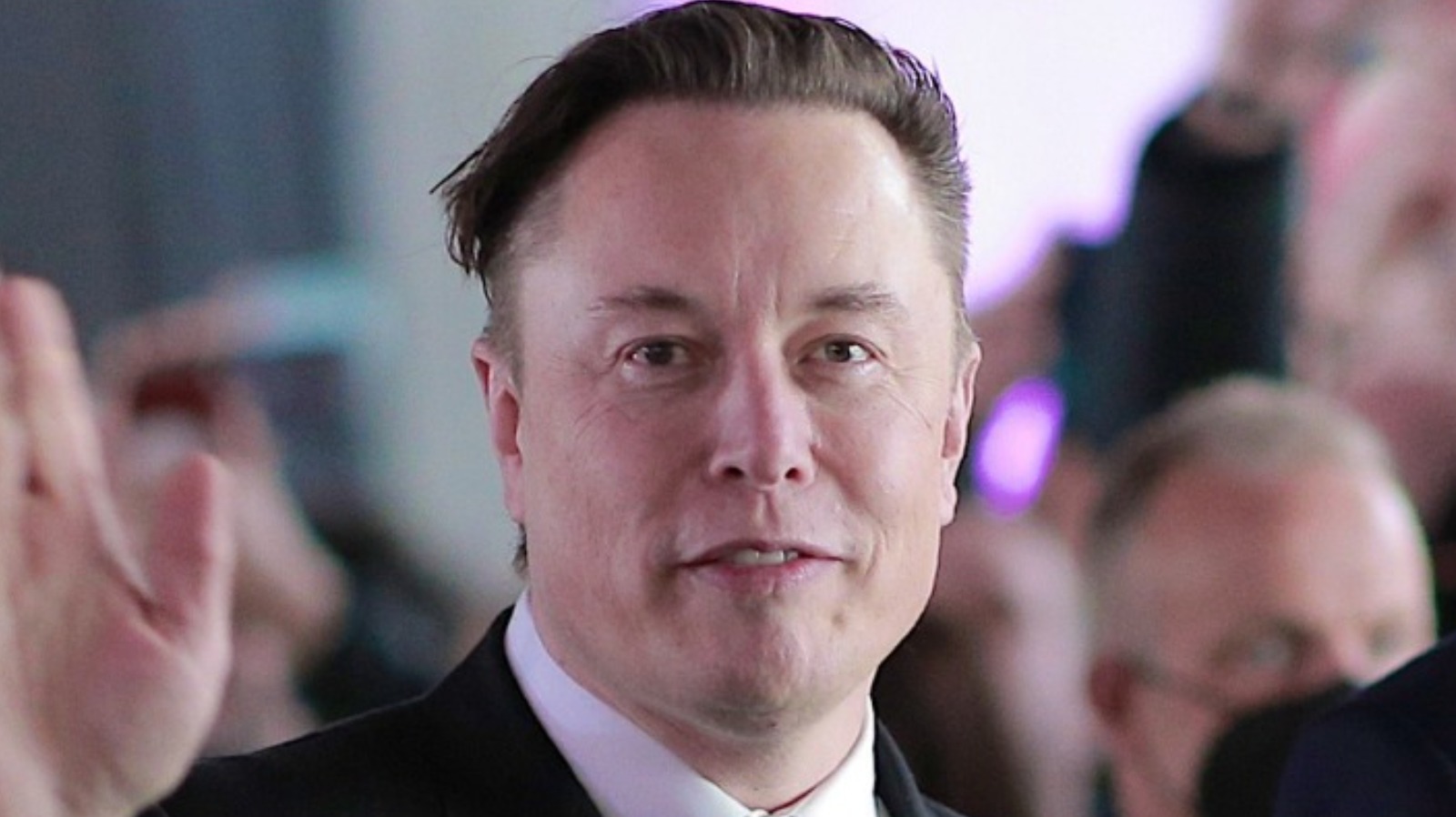 Elon Musk And Twitter Set A Date For Their Courtroom Showdown