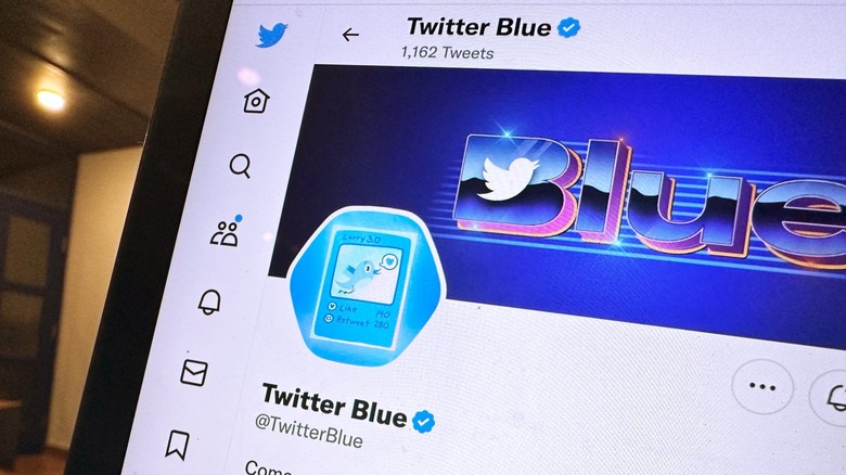 Official social handle of the Twitter Blue service.