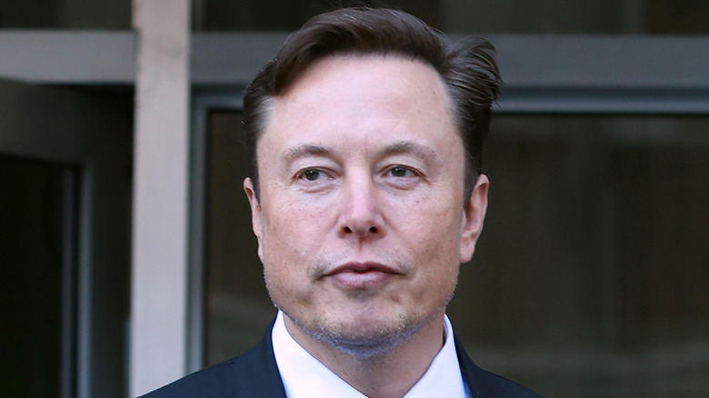 Elon Musk in suit