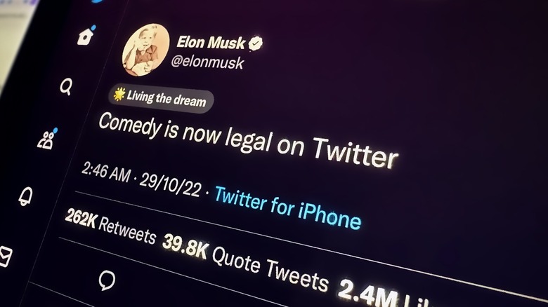 Elon Musk tweet comedy on Twitter