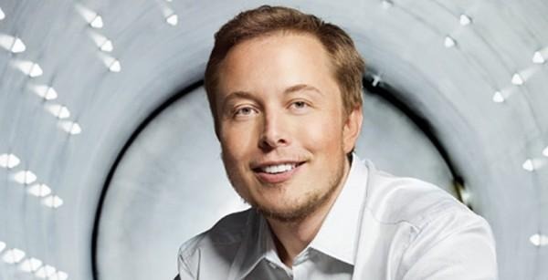 Elon_Musk_LED_Lit_Wide-820x420