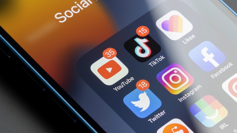 Mobile apps on a screen