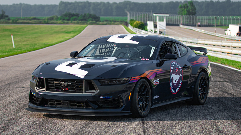 Ford Mustang Dark Horse R parked track
