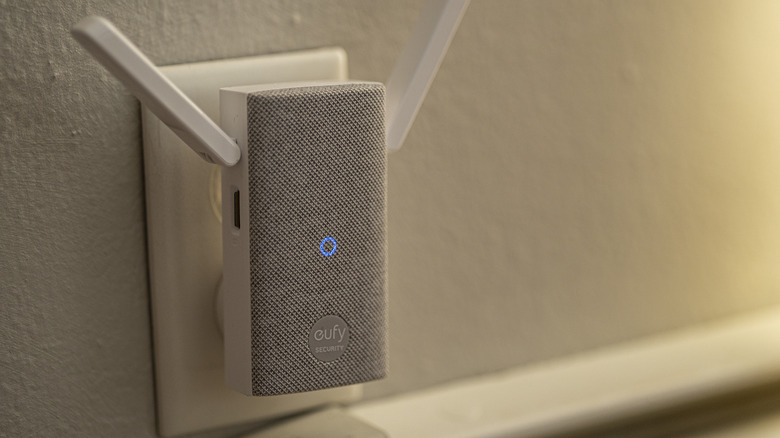 eufy S330 Video Smart Lock wifi bridge and doorbell chime