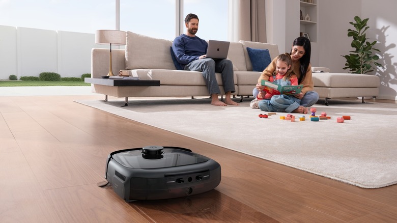 eufy E25 cleaning floor