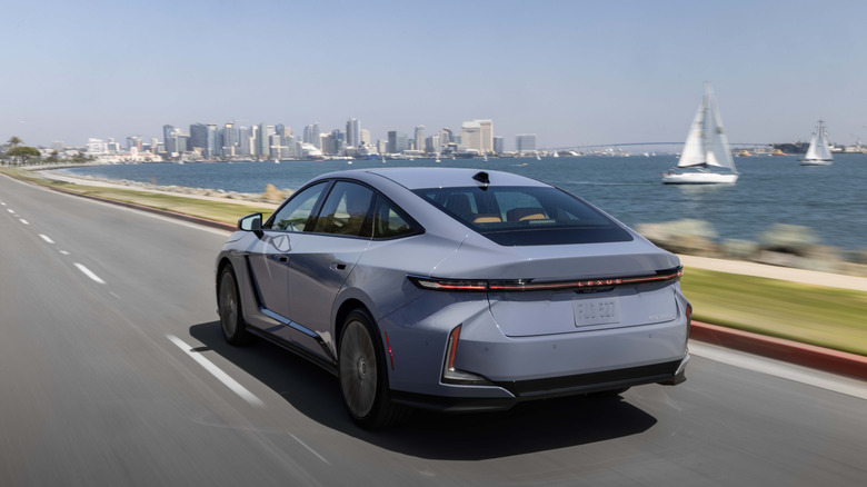 2026 Lexus ES