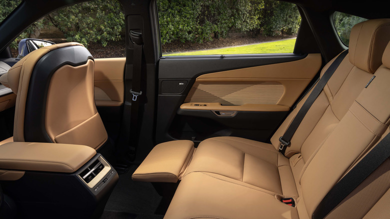 2026 Lexus ES backset