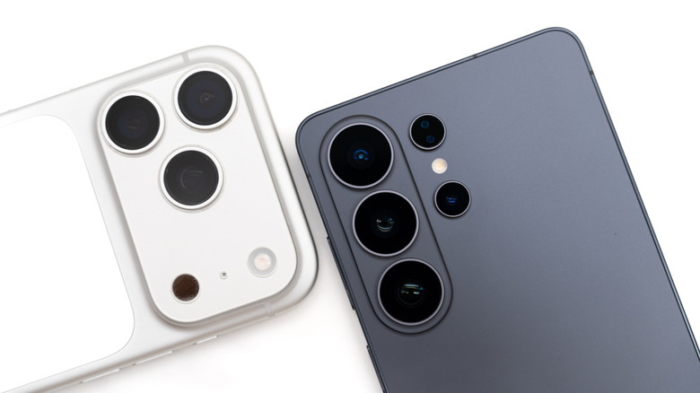 S26 Ultra and the iPhone 17 Pro against a white background