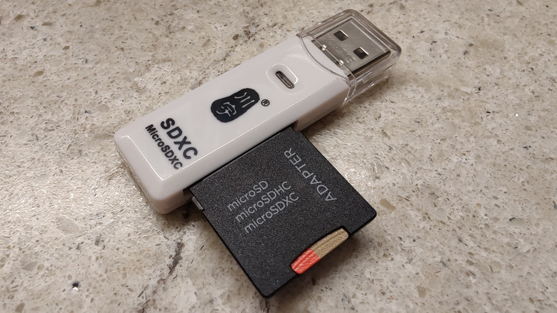 A cheap Chinese SD card reader that doesn't support the write protect feature