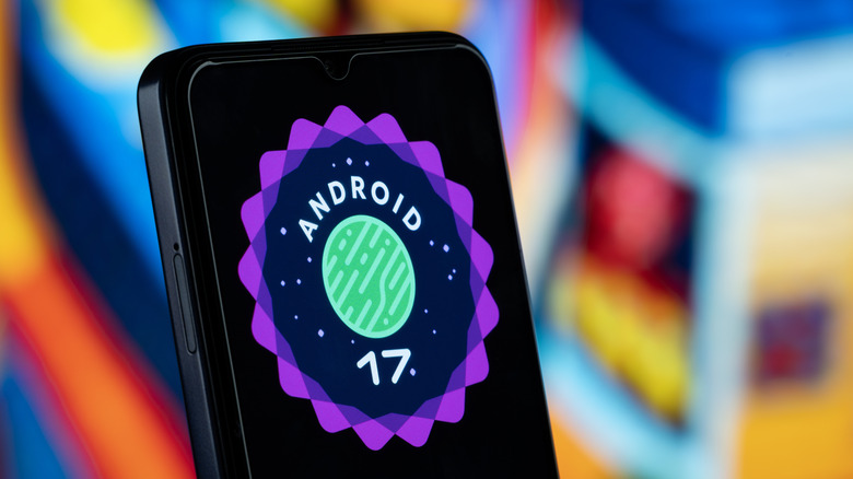 The Android 17 logo is displayed on a smartphone screen