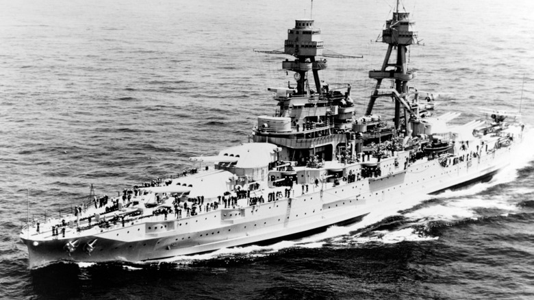 The USS Pennsylvania underway at sea in 1934