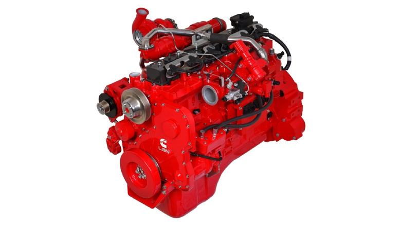 High-efficiency Cummins L9N natural gas engine with integrated turbocharger, designed for low-emission commercial vehicle applications.