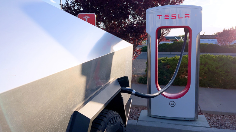 A Cybertruck at a charging station