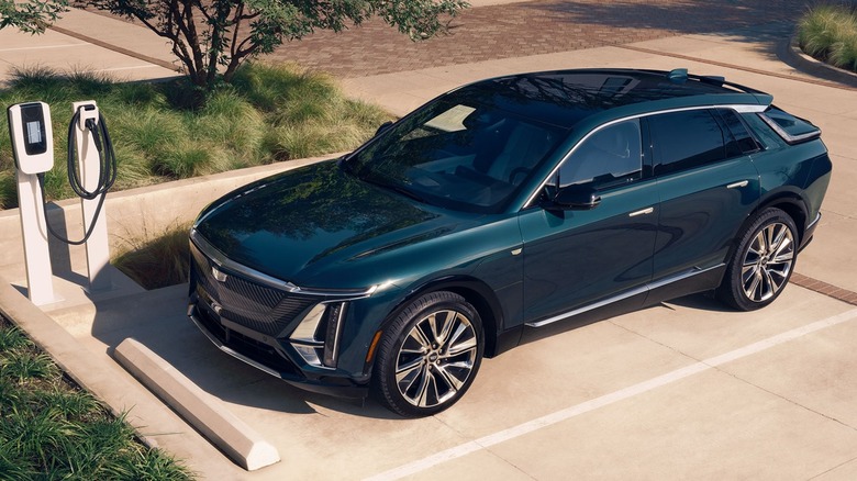 2025 Cadillac Lyriq Shown In Emerald Lake Metallic
