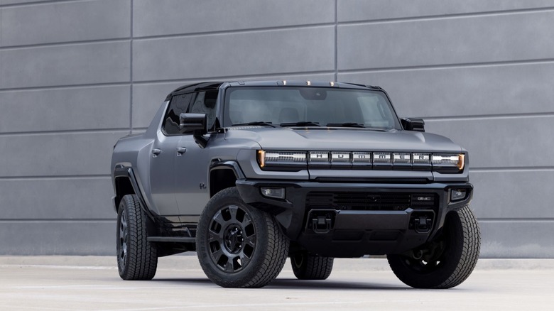2026 GMC HUMMER EV Carbon Fiber Edition Pickup Shown In Magnus Gray Matte