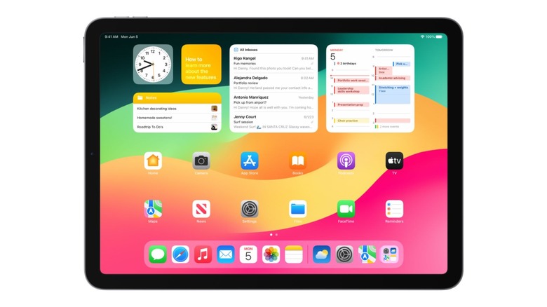ipad dock with apps