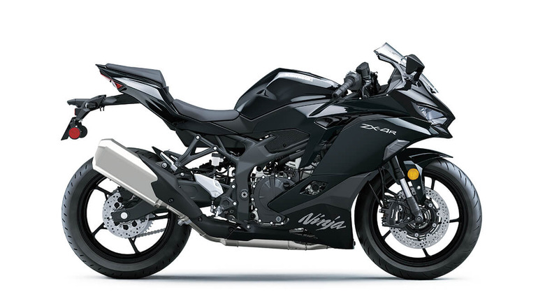 Kawasaki Ninja ZX-4R promotional image