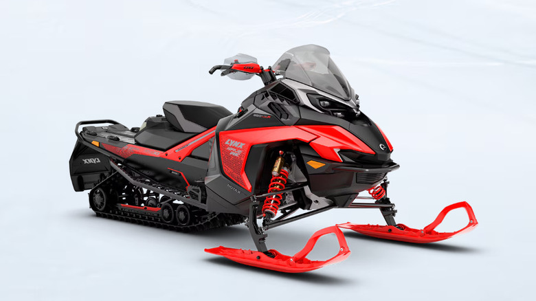 Lynx rave snowmobile promo image
