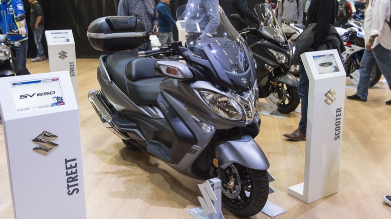 Suzuki Burgman 650