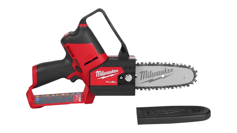 The M12 FUEL Hatchet 6-Inch Pruning Saw