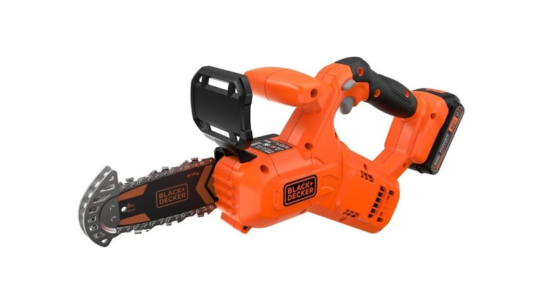 Black+Decker's 20V MAX Pruning Chainsaw