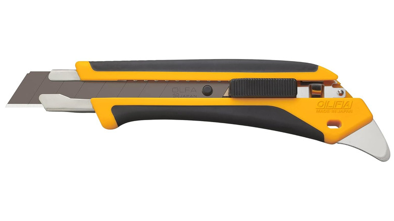 OLFA 18mm Heavy-Duty Utility Knife
