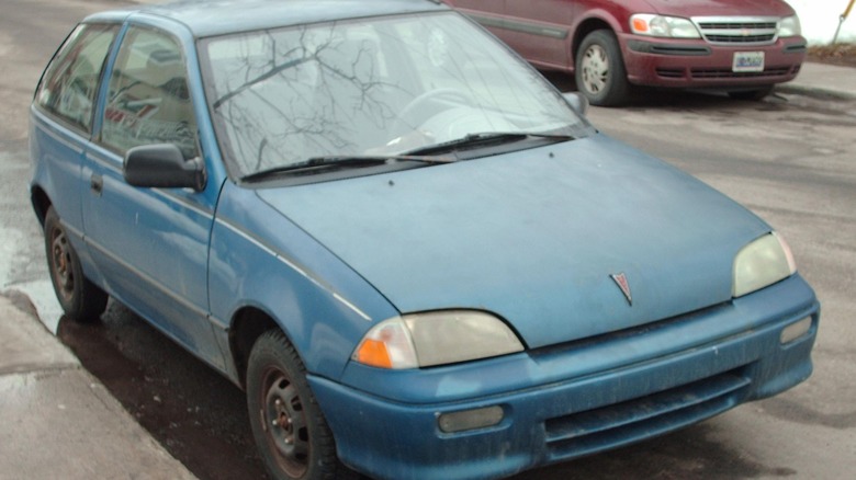 The Pontiac Firefly in blue, front 3/4 view