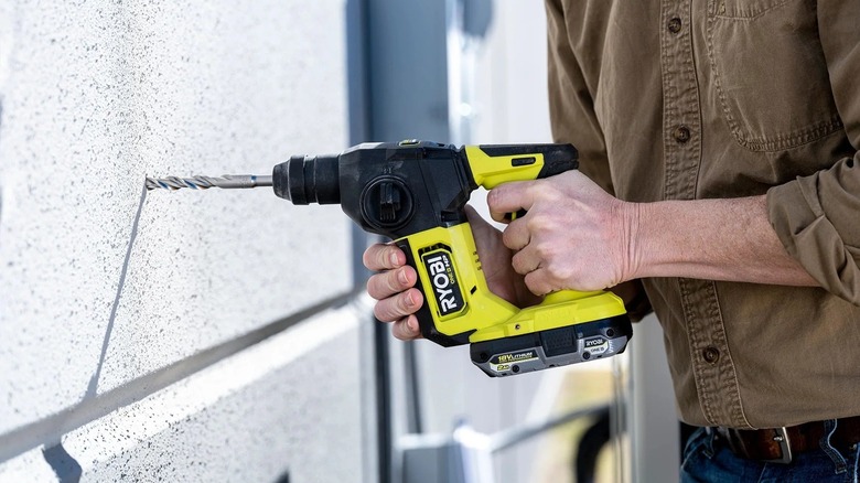 Ryobi 18V ONE+ HP COMPACT BRUSHLESS 5/8 SDS-PLUS ROTARY HAMMER