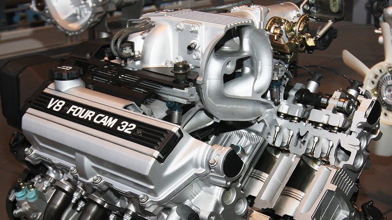 Toyota 1UZFE engine