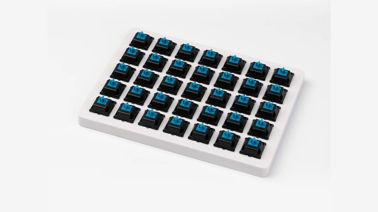 Cherry MX Blue mechanical keyboard 35