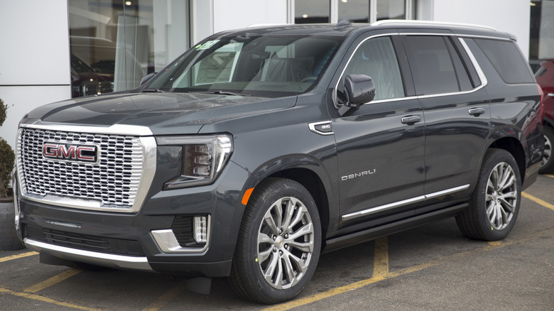 2021 GMC Yukon parked