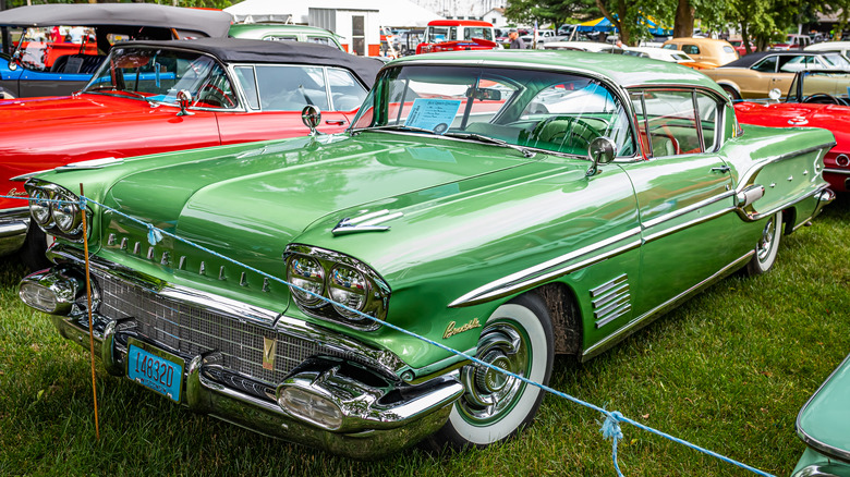 1958 Pontiac Bonneville at car show