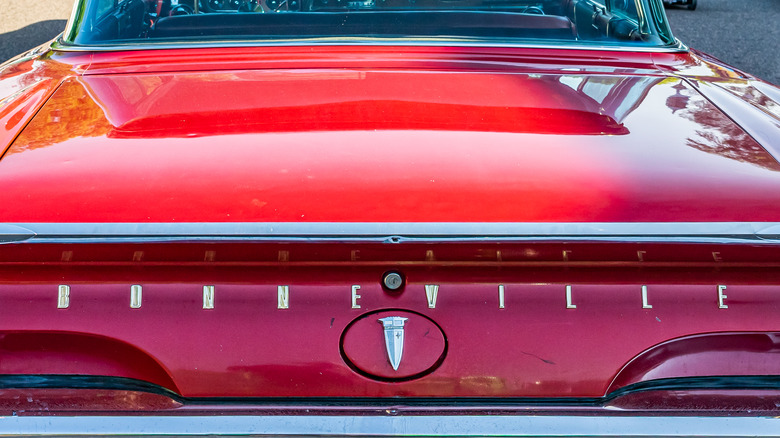close up of Pontiac Bonneville back 