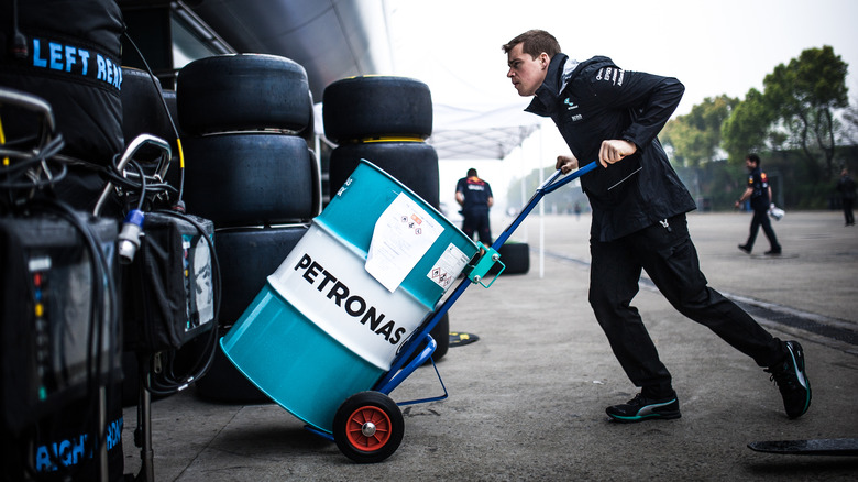 F1 fuel chinese GP