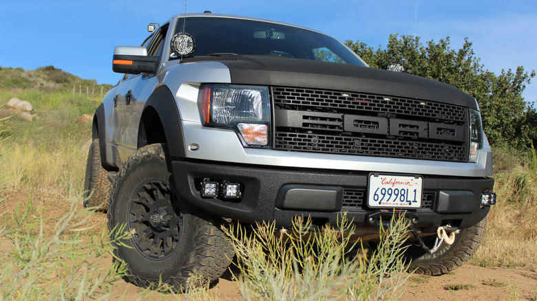 6.2 l clearance v8 ford