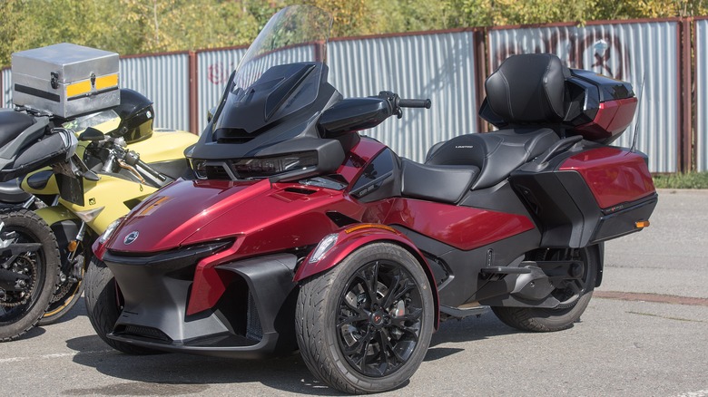 Can-Am Spyder RT Limited in parking lot