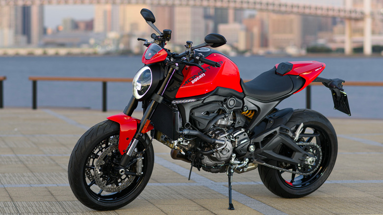 Ducati monster air cooled outlet