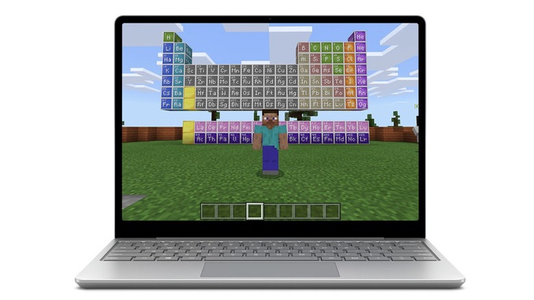 Microsoft Surface Laptop Go Minecraft