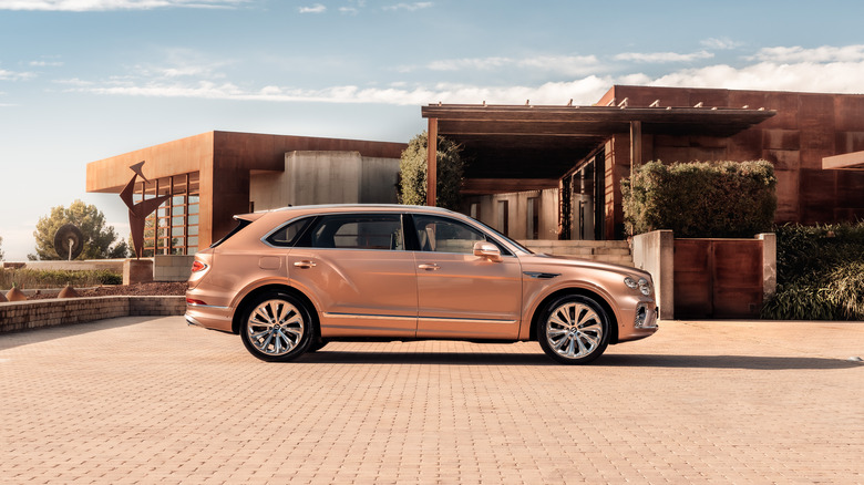 Bentley Bentayga EWB