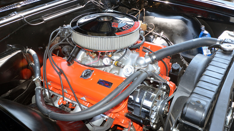 427 CID Turbo-Jet Chevrolet big block engine
