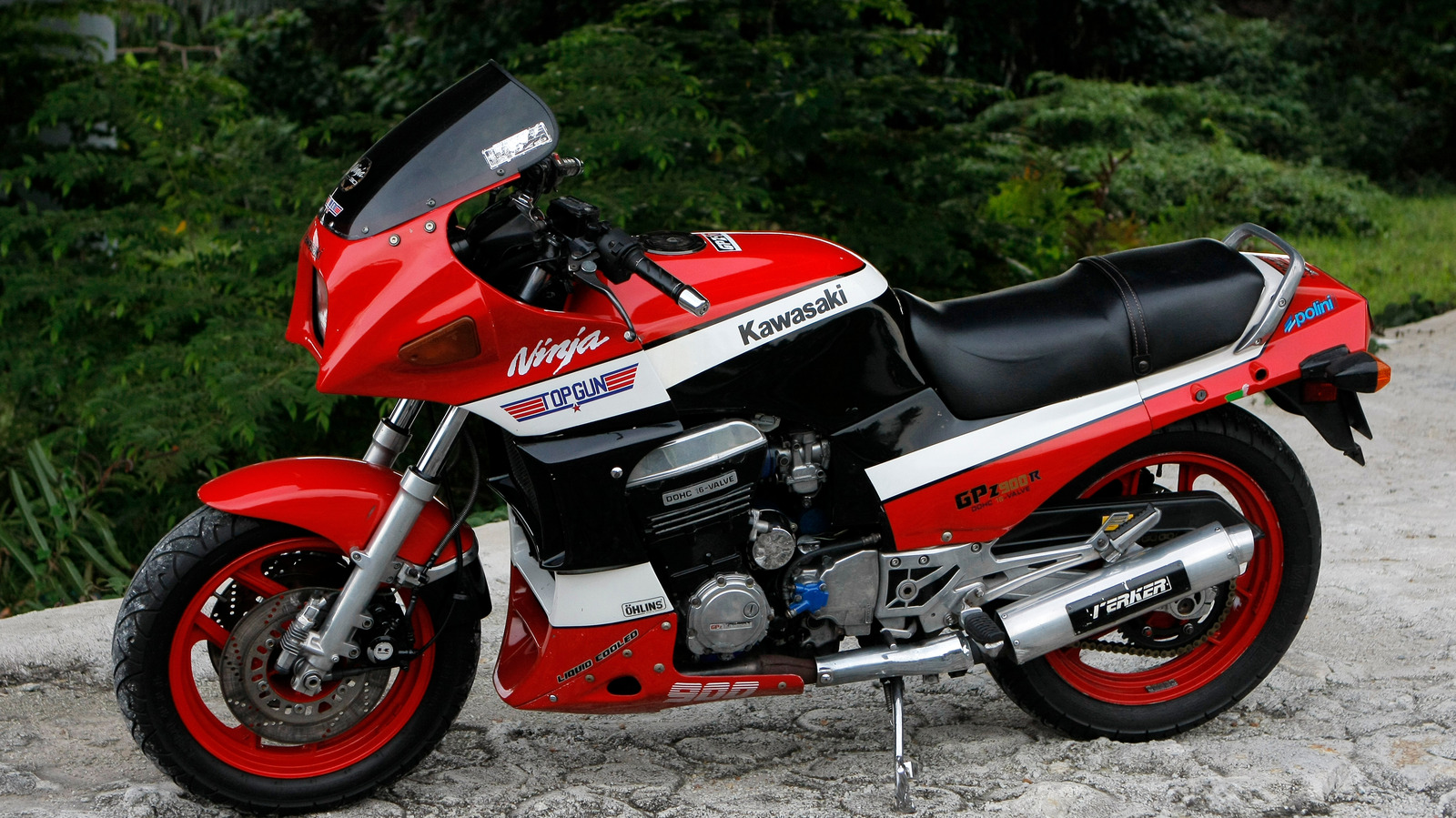 Gpz 900 r clearance top gun