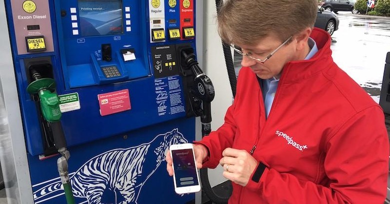 exxonmobil-apple-pay