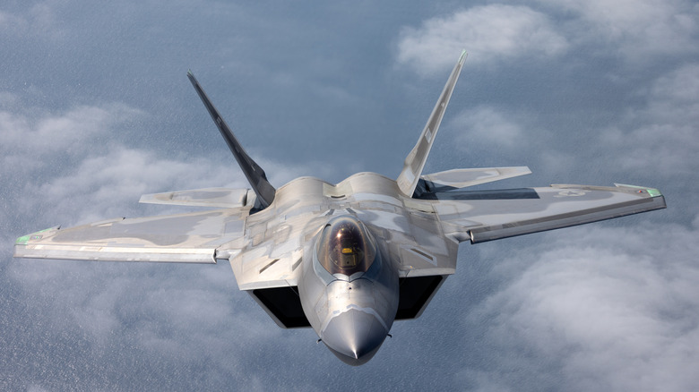 F-22 Raptor flying front view