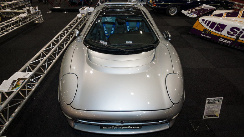 1992 XJ220